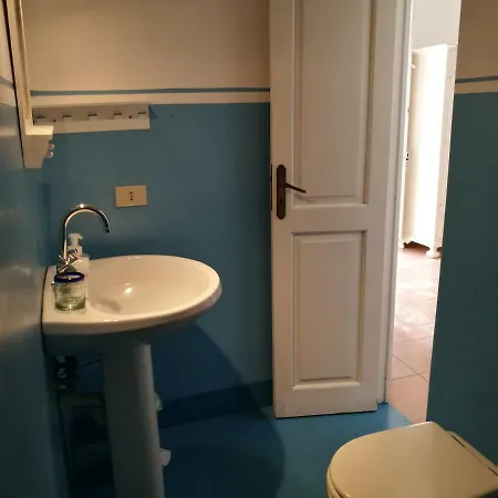 Casa Carlotta 住宿加早餐酒店 斯特龙博利